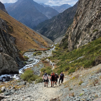 Trekking nad jezioro Ala-Kul